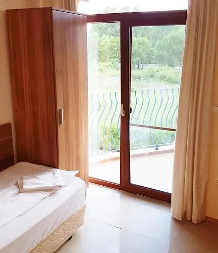 Vip In Garden Appartamento Sozopol