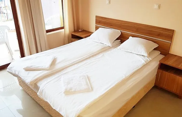 Appartamento Vip In Garden Sozopol